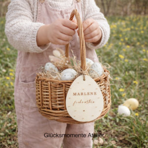Osterei-Geschenkanhänger für das Osterkörbchen schlicht