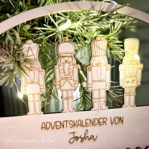 ADVENTSKALENDER - Nussknacker - pers.